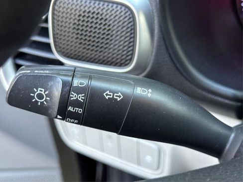 Used 2020 Kia Soul LX image 18