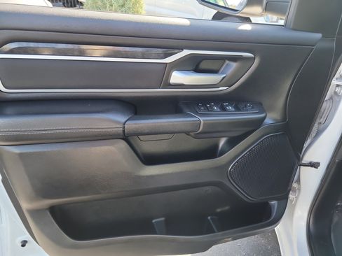 Used 2023 RAM 1500 Big Horn image 16