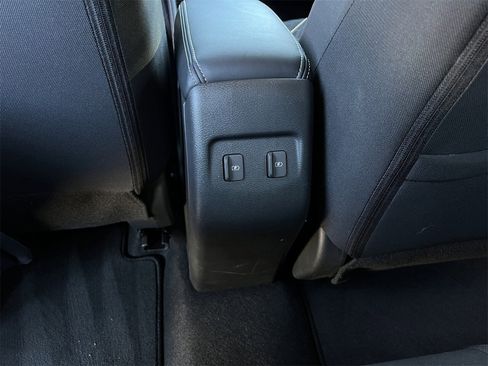 Certified 2023 Nissan Kicks SV image 25