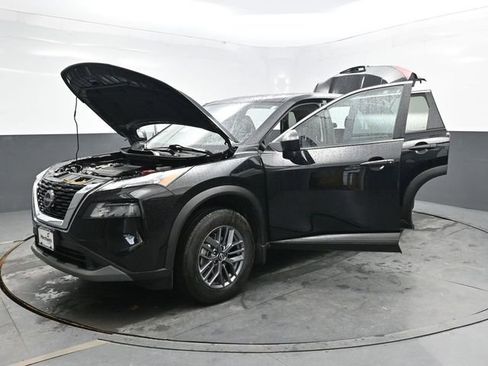 Used 2023 Nissan Rogue S AWD/4WD image 42
