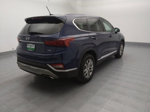Used 2019 Hyundai Santa Fe SE image 10
