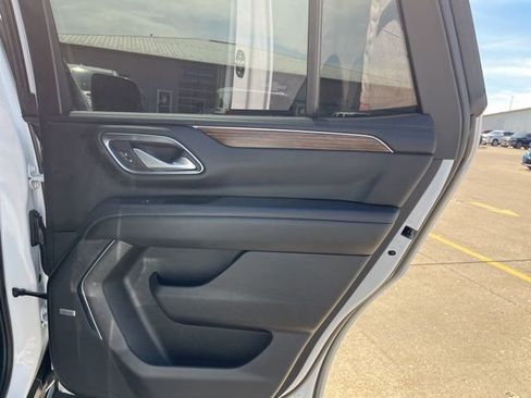 Used 2023 Chevrolet Tahoe High Country AWD/4WD image 20