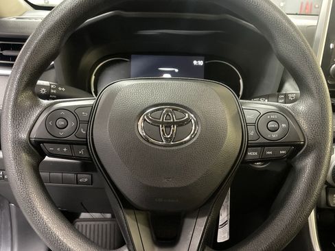 Used 2025 Toyota RAV4 XLE image 11