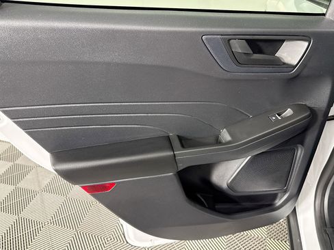 Used 2022 Ford Escape SE w/ Convenience Package image 25