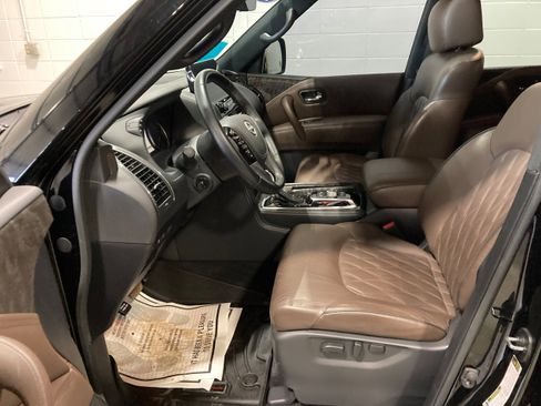 Used 2022 Nissan Armada Platinum w/ Captain's Chairs Package AWD/4WD image 28