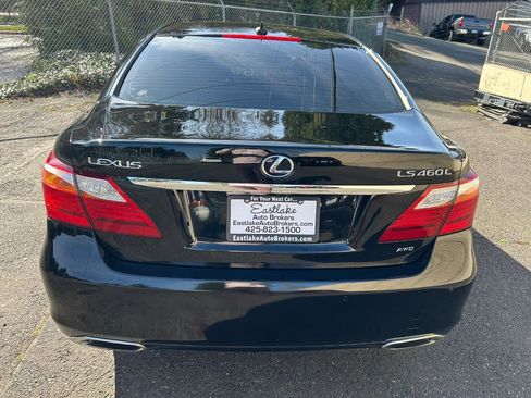 Used 2010 Lexus LS 460 L image 5