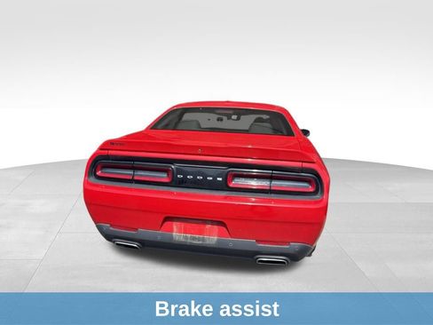 Used 2022 Dodge Challenger GT RWD image 10