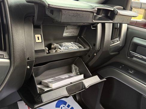 Used 2019 Chevrolet Silverado 1500 LT w/ All Star Edition image 55