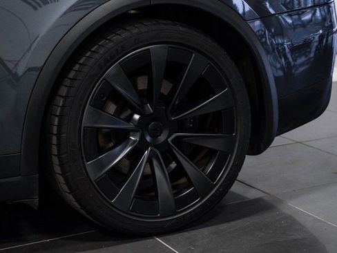 Used 2023 Tesla Model X Plaid image 58