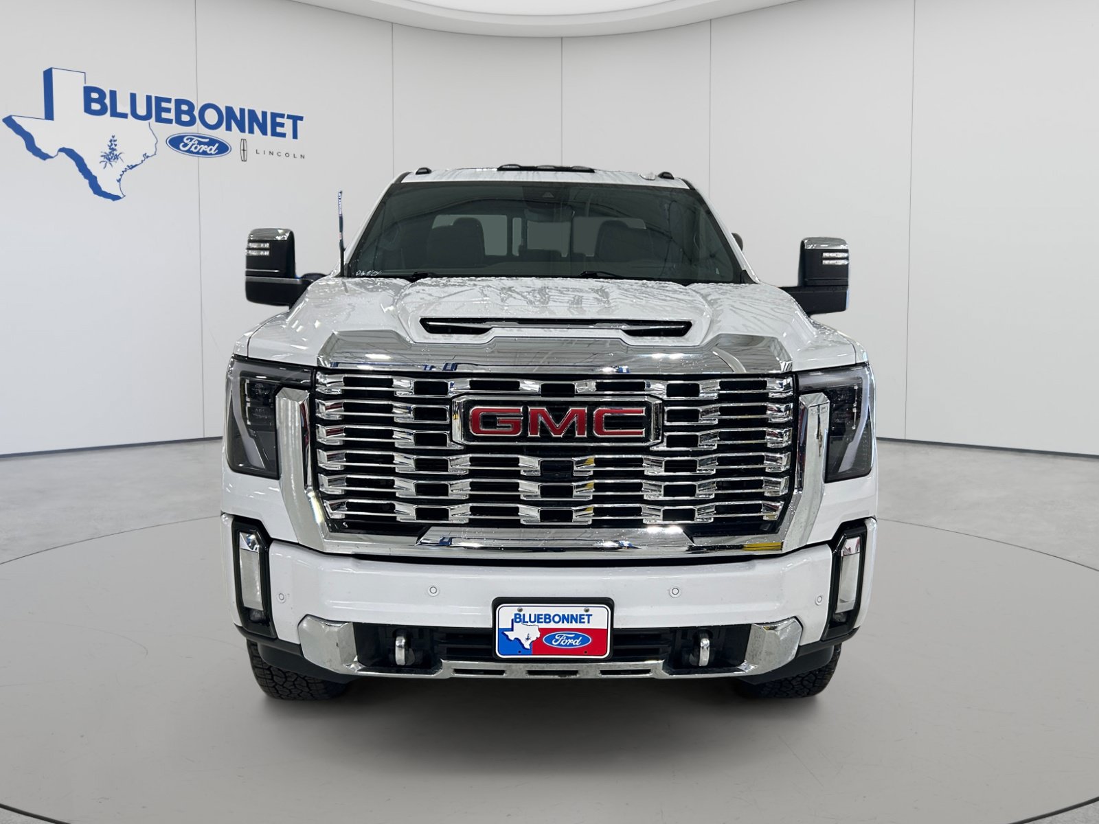 Used 2026 GMC Sierra 2500 Denali w/ Denali Reserve Package AWD/4WD image 2