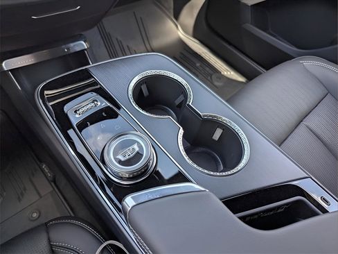 New 2026 Cadillac Lyriq V image 10