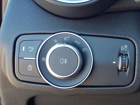 New 2025 Alfa Romeo Giulia w/ Veloce Package Rwd image 24