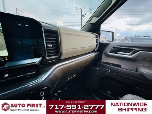 Used 2022 Chevrolet Silverado 1500 LTZ w/ Technology Package image 16