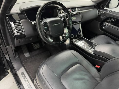 Used 2018 Land Rover Range Rover Supercharged AWD/4WD image 9