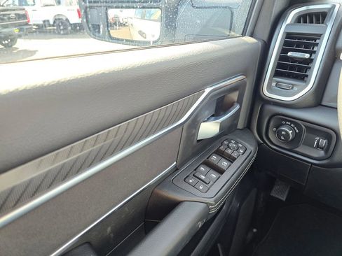 New 2026 RAM 3500 Big Horn AWD/4WD image 28