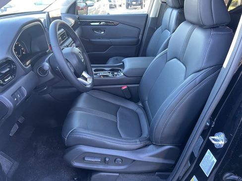 New 2025 Honda Pilot EX-L image 13