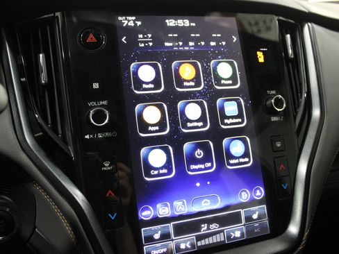 Used 2025 Subaru Outback Wilderness AWD/4WD image 14