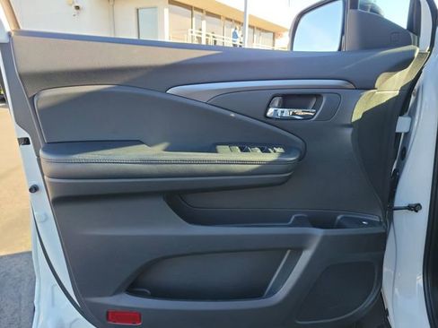 Certified 2022 Honda Pilot Sport image 20