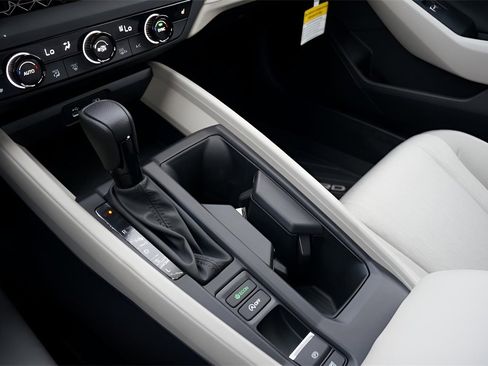 New 2025 Honda Accord SE image 23