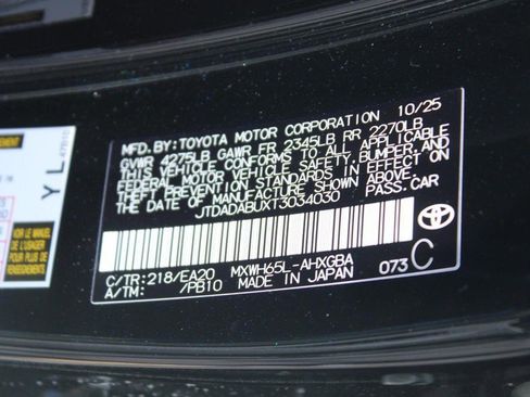 New 2026 Toyota Prius XLE AWD/4WD image 9