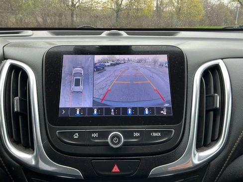 Used 2020 Chevrolet Equinox Premier FWD image 20