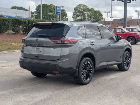New 2026 Nissan Rogue SV image 3