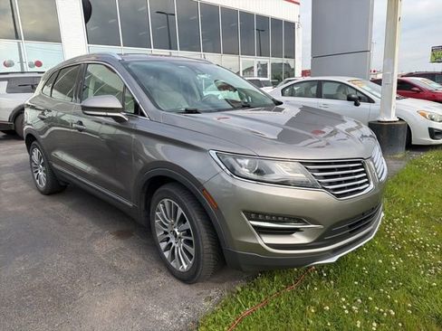 Used 2017 Lincoln MKC Reserve w/ Lincoln MKC Climate Package AWD/4WD image 5