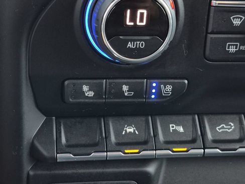Used 2021 Chevrolet Silverado 1500 LTZ w/ Safety Package II AWD/4WD image 29