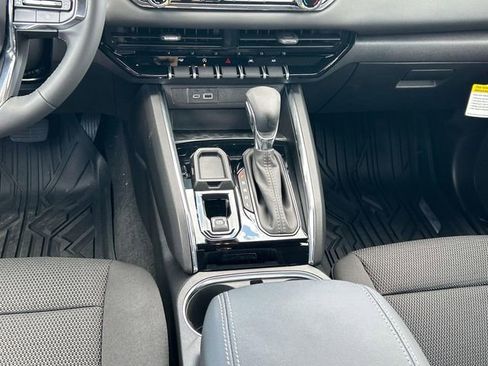 New 2026 GMC Canyon Elevation image 17