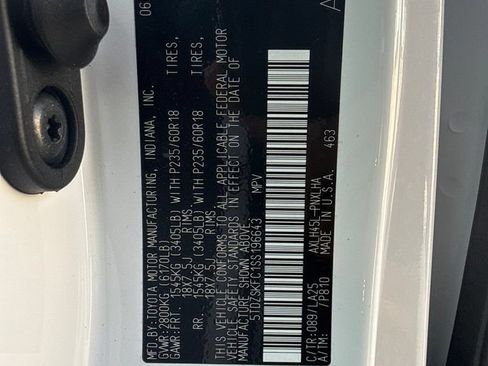 Used 2025 Toyota Sienna Limited AWD/4WD image 26