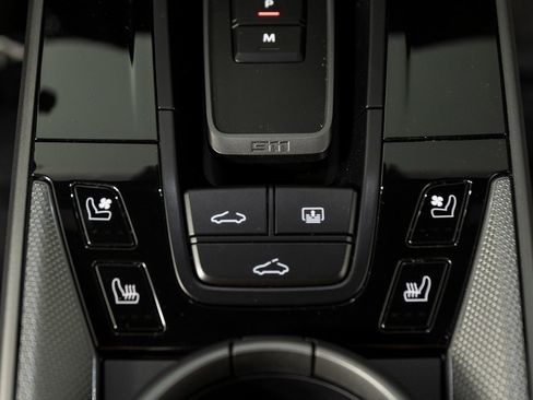 Certified 2025 Porsche 911 Carrera image 41