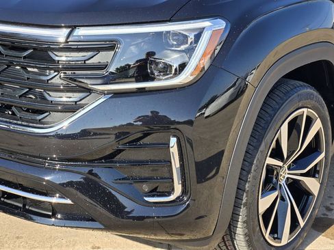 New 2026 Volkswagen Atlas SEL Premium R-Line image 6