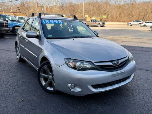 Used 2010 Subaru Impreza Outback Sport image 2