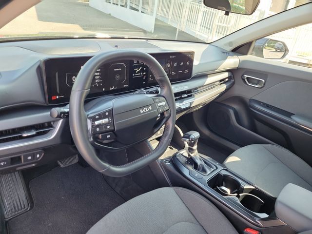 Used 2025 Kia K4 EX FWD image 16
