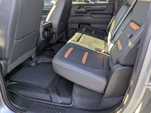 Used 2024 GMC Sierra 2500 AT4 w/ AT4 Premium Plus Package image 30