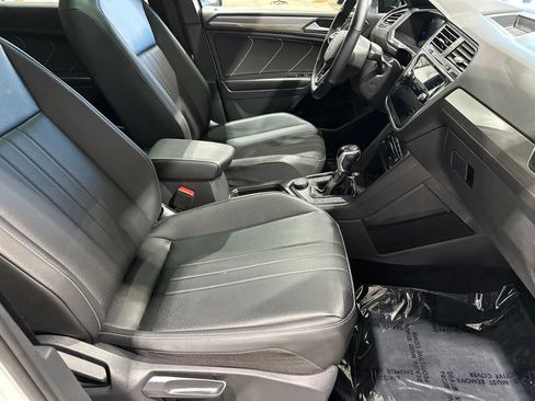 Used 2022 Volkswagen Tiguan SE R-Line AWD/4WD image 18