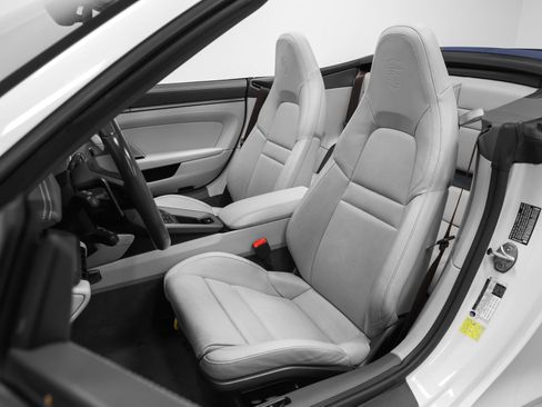 Certified 2020 Porsche 911 Carrera 4S image 52