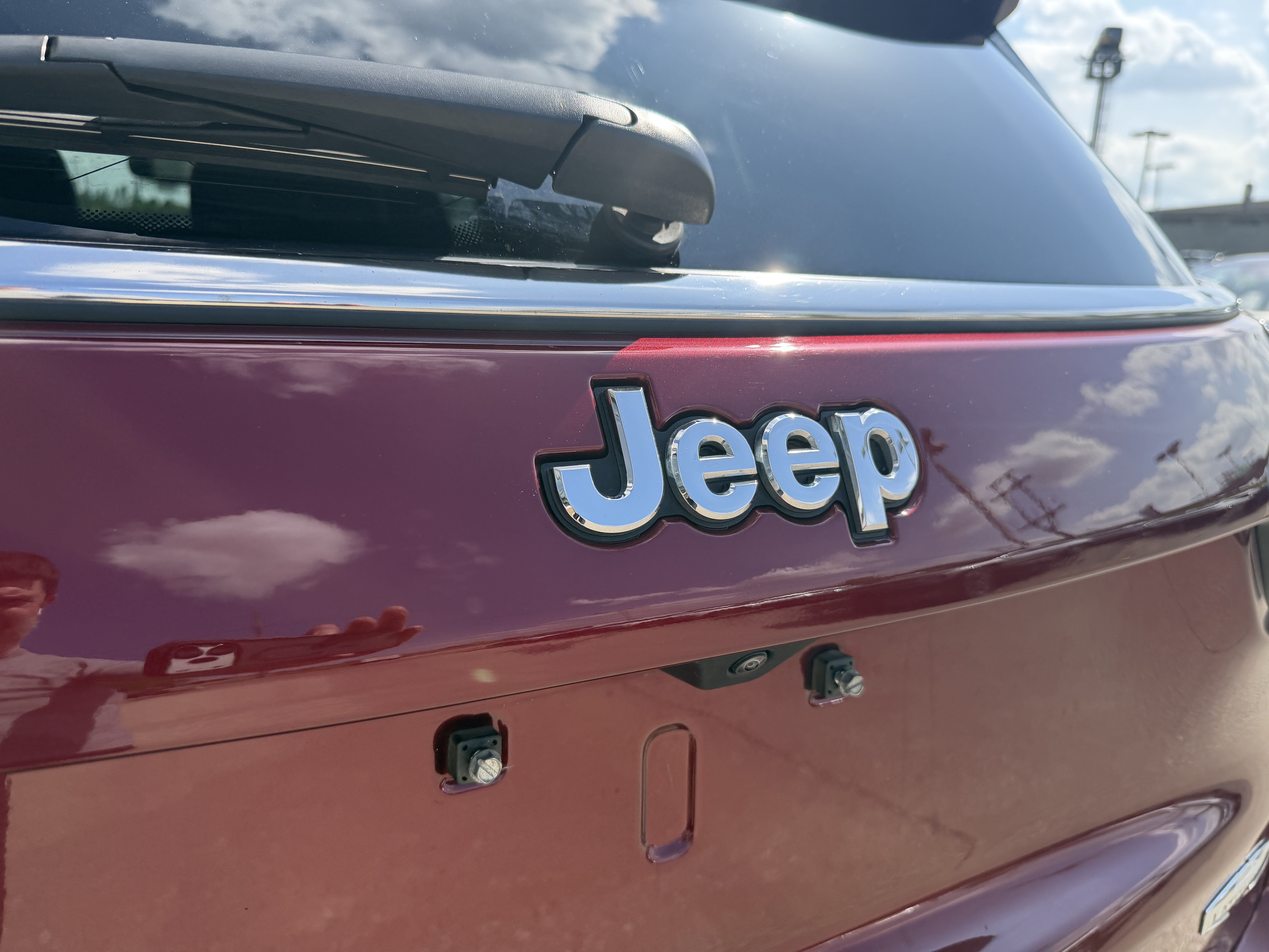 Used 2022 Jeep Compass Latitude AWD/4WD image 8