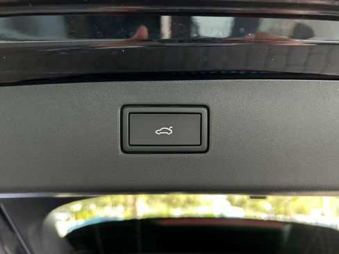 New 2026 Volkswagen Tiguan SEL R-Line image 49