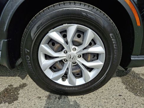 Used 2024 Honda CR-V LX image 9
