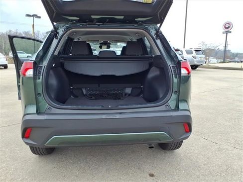 Used 2024 Toyota Corolla Cross LE image 18