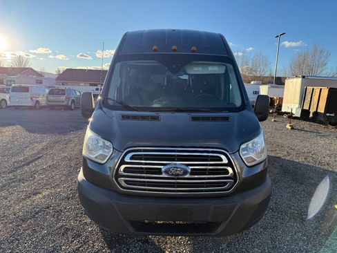 Used 2017 Ford Transit 350 XLT image 8