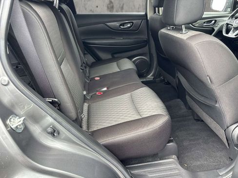 Used 2020 Nissan Rogue SV w/ Premium Package AWD/4WD image 15