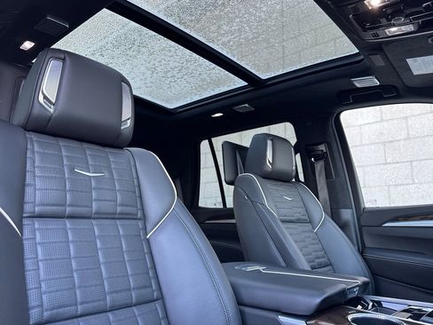 Certified 2025 Cadillac Escalade Sport Platinum image 22