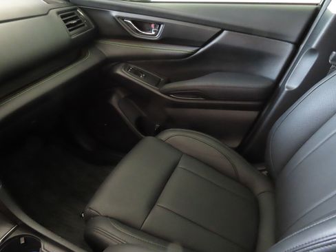 Used 2025 Subaru Ascent Bronze Edition AWD/4WD image 22