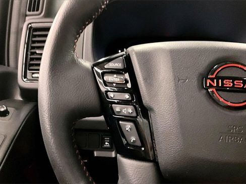 Used 2023 Nissan Frontier PRO-4X w/ Pro Convenience Package image 22