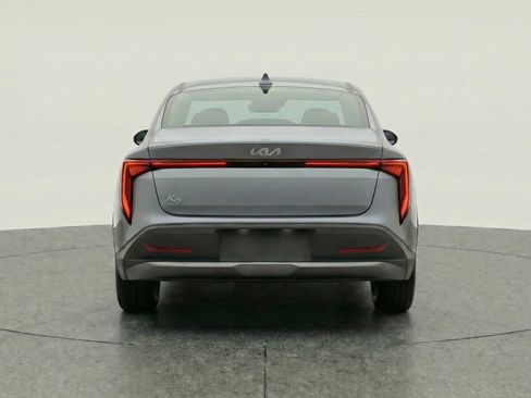 Used 2025 Kia K4 FWD image 7