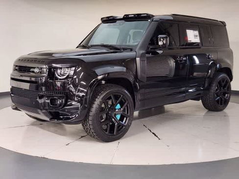 New 2026 Land Rover Defender 110 X-Dynamic SE AWD/4WD image 1