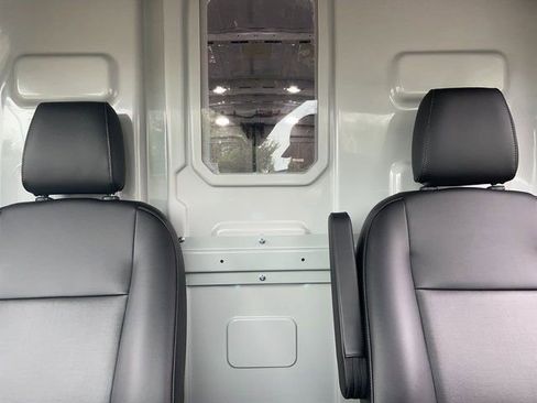 New 2025 Ford Transit 250 148 Medium Roof Extended AWD image 29
