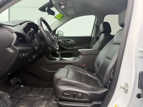 Used 2020 Chevrolet Traverse Premier AWD/4WD image 21